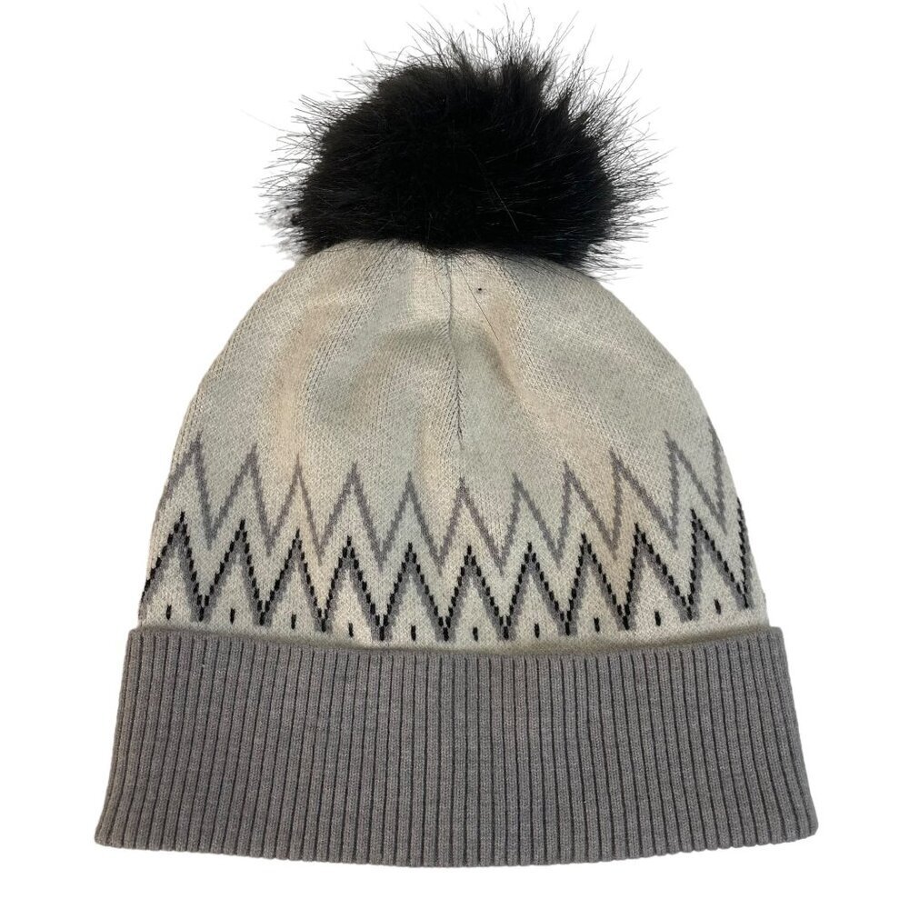 Cupcakes & Cashmere Women's Knit Beanie Gray & White Zigzag Pattern Faux Fur Pom
